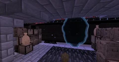 Das Portal im stillen, dunklen Bahnhof – Spielaufnahme aus Haverfield.
